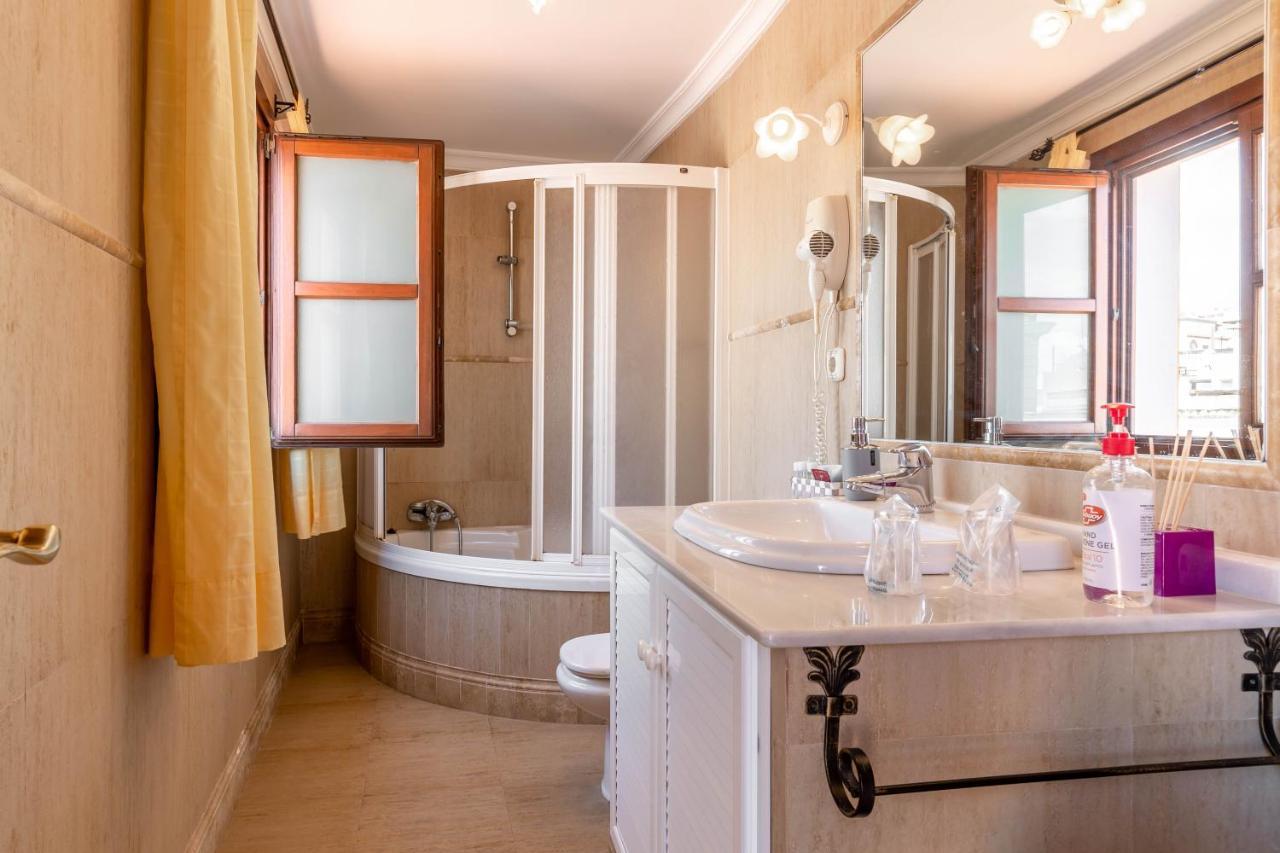 Apartamentos Trujillo Tarifa Eksteriør bilde